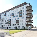 Beachside With Views Apartman *