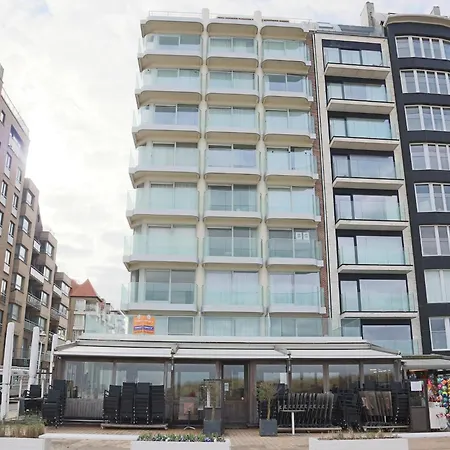Apartment Seawind 502 Right On The